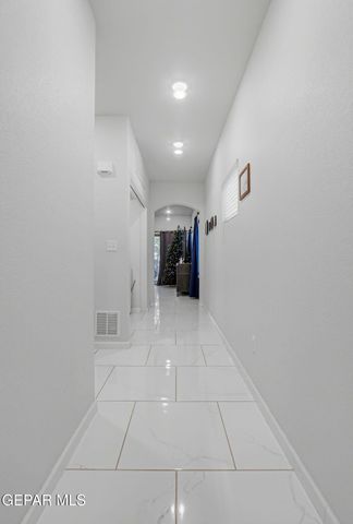 1065 HOPPAS Street, El Paso, TX 79932