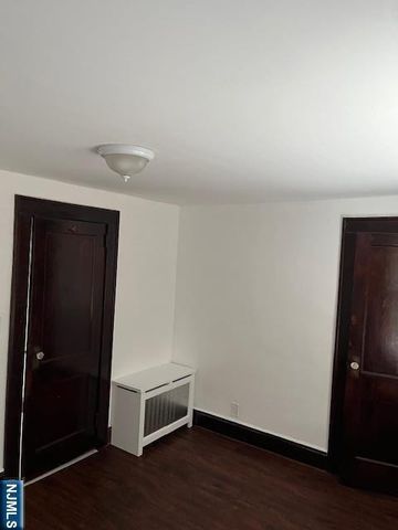 122 Vreeland Avenue FL 2, Clifton, NJ 07011