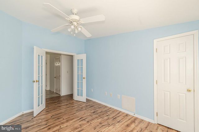 25 KNOLLWOOD DR, Mays Landing, NJ 08330