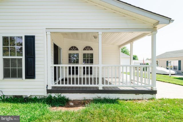 25 KNOLLWOOD DR, Mays Landing, NJ 08330