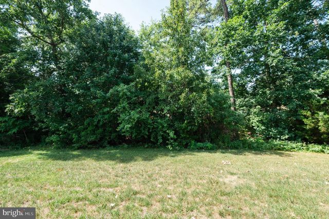 25 KNOLLWOOD DR, Mays Landing, NJ 08330