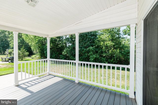 25 KNOLLWOOD DR, Mays Landing, NJ 08330