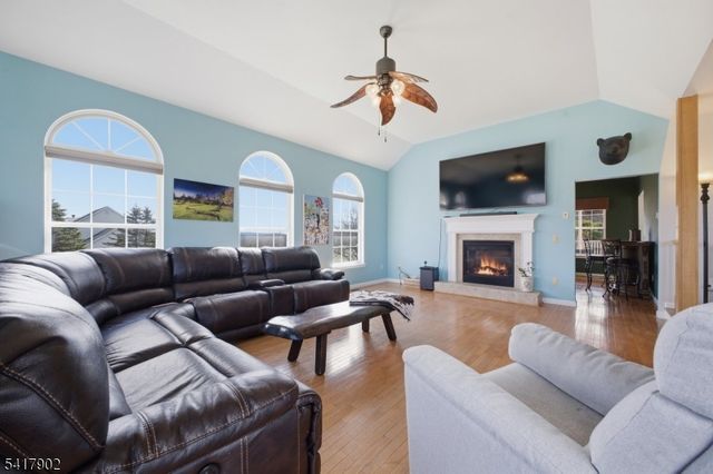 122 Millbrook Rd, Hardwick Twp., NJ 07825