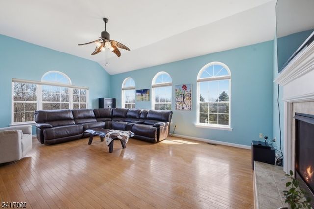 122 Millbrook Rd, Hardwick Twp., NJ 07825