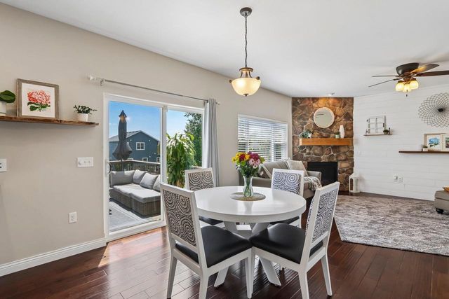 406 Chelsea Way, Dane, WI 53529