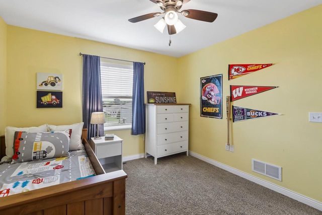 406 Chelsea Way, Dane, WI 53529