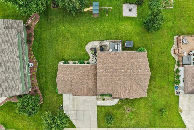 406 Chelsea Way, Dane, WI 53529