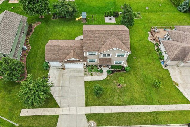 406 Chelsea Way, Dane, WI 53529