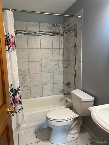 3333 Meadow Green Court, Batavia Twp, OH 45102