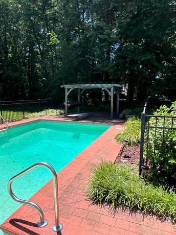 3333 Meadow Green Court, Batavia Twp, OH 45102