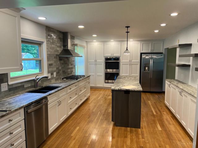 3333 Meadow Green Court, Batavia Twp, OH 45102