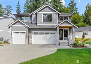 8707 33rd Street E, Edgewood, WA 98371