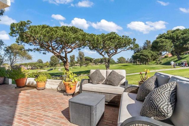 1377 Camino Teresa, Solana Beach, CA 92075