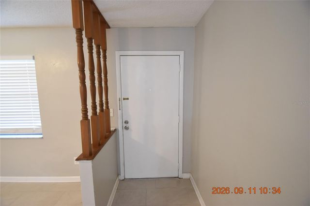 705 2ND AVENUE NW B, Ruskin, FL 33570