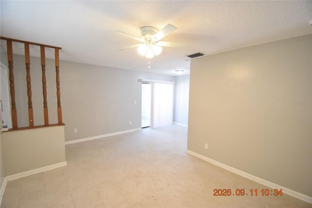 705 2ND AVENUE NW B, Ruskin, FL 33570