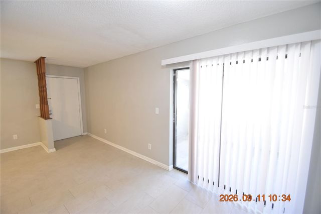705 2ND AVENUE NW B, Ruskin, FL 33570