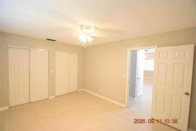 705 2ND AVENUE NW B, Ruskin, FL 33570