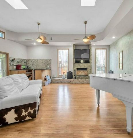 611 Colwyn Pass, San Antonio, TX 78216