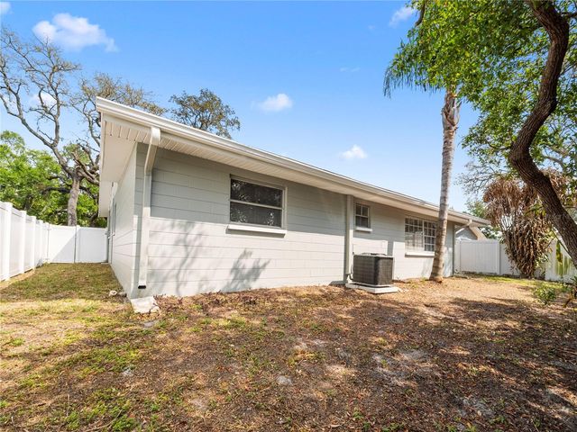 10918 N 29TH STREET, Tampa, FL 33612
