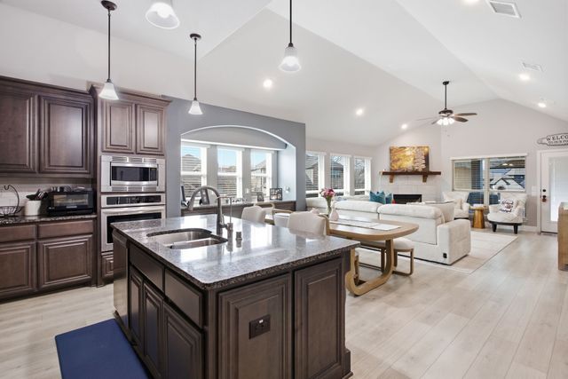 404 Moss Cove Drive, Aubrey, TX 76227