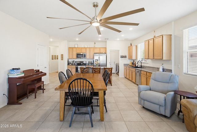25152 N 135TH Avenue, Peoria, AZ 85383
