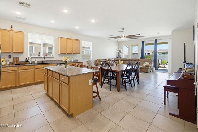 25152 N 135TH Avenue, Peoria, AZ 85383