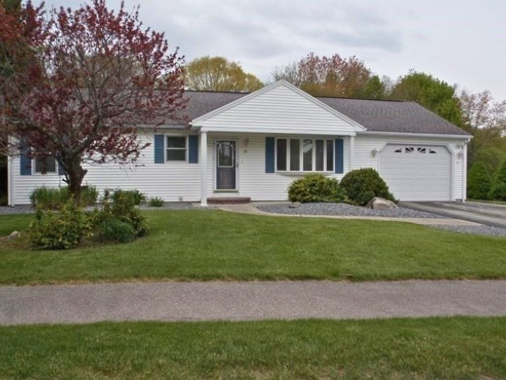 30 Jesse Road, Dudley, MA 01571