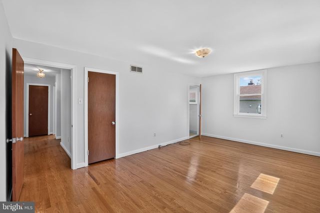 911 DELENE RD, Jenkintown, PA 19046