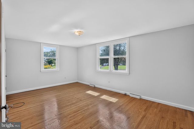 911 DELENE RD, Jenkintown, PA 19046