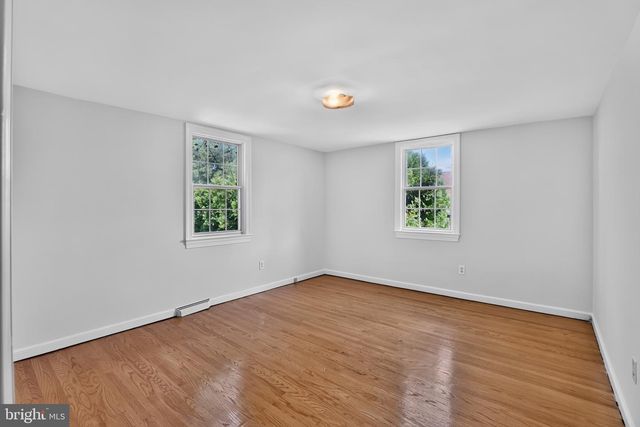 911 DELENE RD, Jenkintown, PA 19046