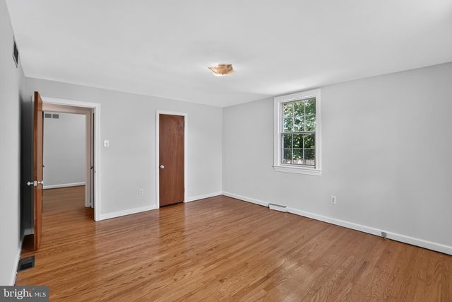 911 DELENE RD, Jenkintown, PA 19046