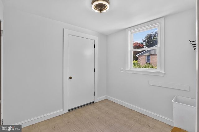 911 DELENE RD, Jenkintown, PA 19046