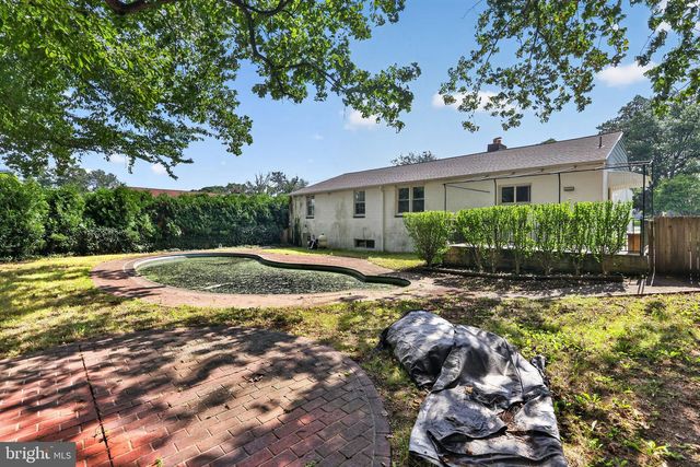 911 DELENE RD, Jenkintown, PA 19046