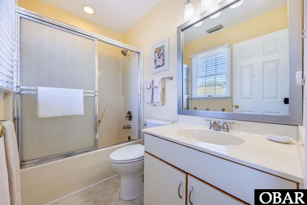 Image 25 of property listing at 116 Mainsail Court Lot #8, Duck, NC 27949