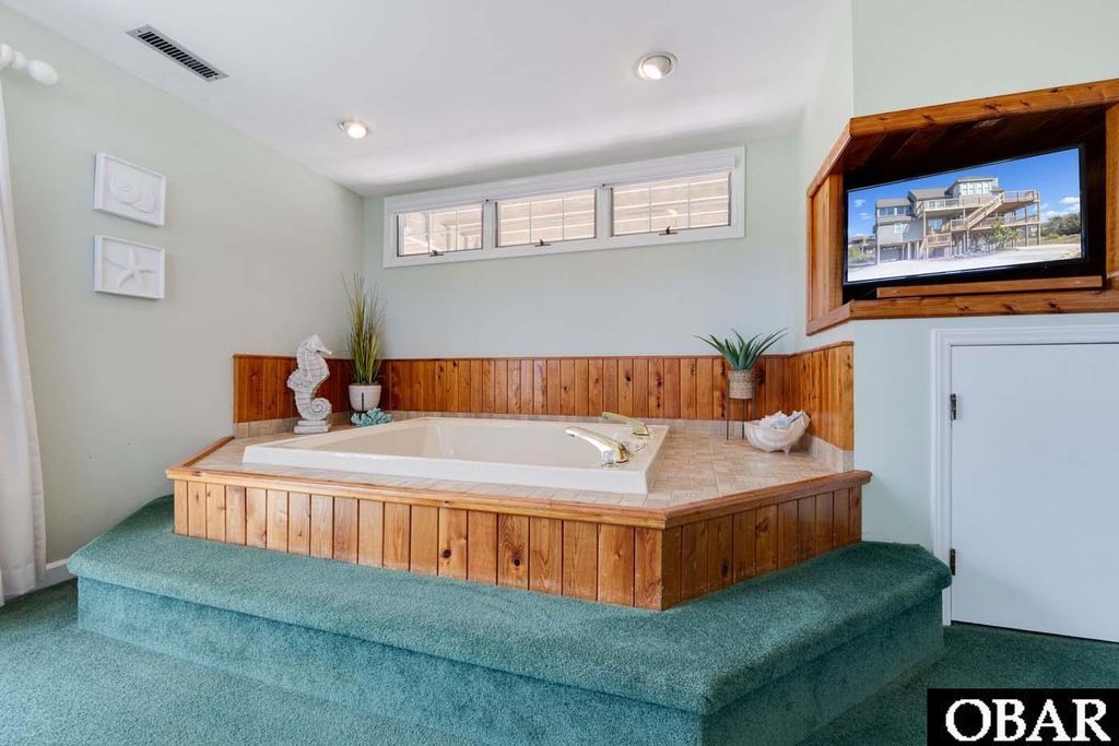 Image 30 of property listing at 116 Mainsail Court Lot #8, Duck, NC 27949