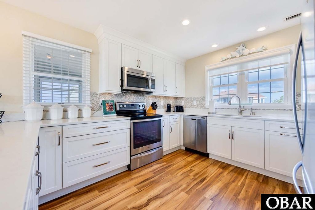 Image 7 of property listing at 116 Mainsail Court Lot #8, Duck, NC 27949