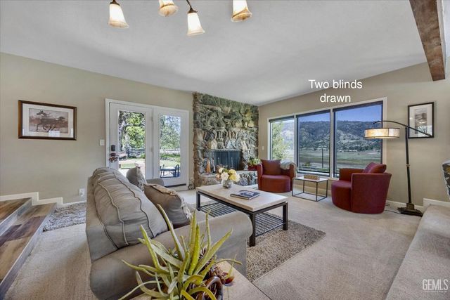 28100 Cumberland Road, Tehachapi, CA 93561