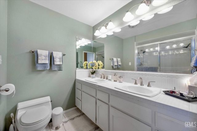 28100 Cumberland Road, Tehachapi, CA 93561