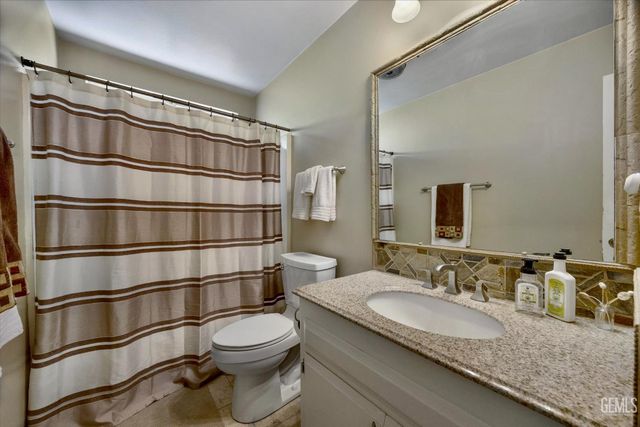 28100 Cumberland Road, Tehachapi, CA 93561