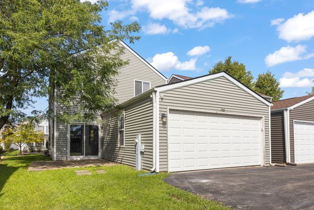 1010 Symphony Drive, Aurora, IL 60504
