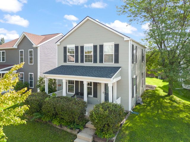 1010 Symphony Drive, Aurora, IL 60504