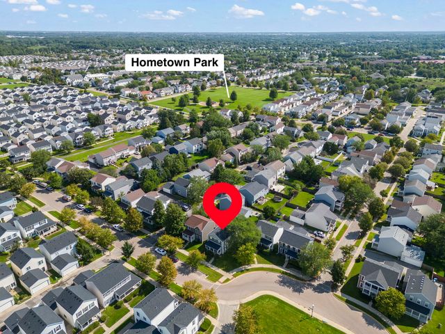 1010 Symphony Drive, Aurora, IL 60504