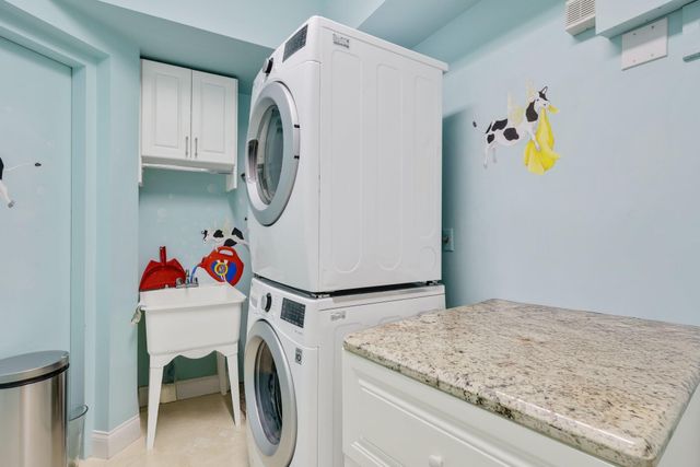 3740 S Ocean Boulevard 510, Highland Beach, FL 33487