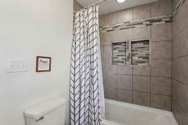 4515 C M Martin Rd, Springfield, TN 37172