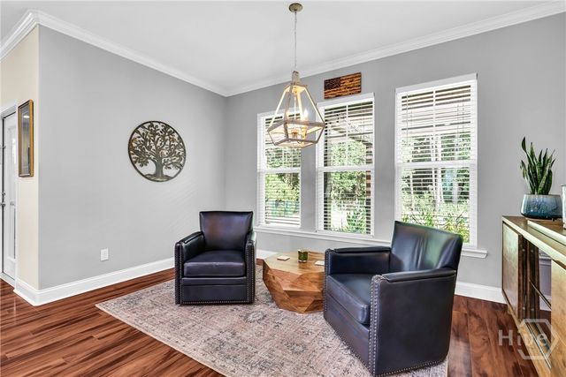 8 Gresham Lane, Savannah, GA 31419