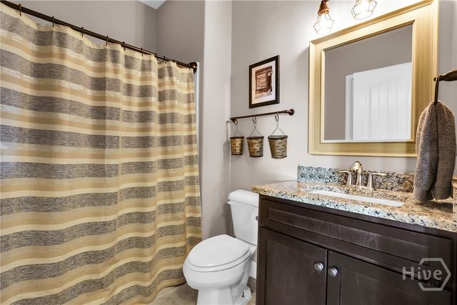 8 Gresham Lane, Savannah, GA 31419
