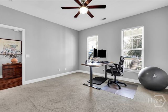 8 Gresham Lane, Savannah, GA 31419