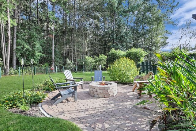 8 Gresham Lane, Savannah, GA 31419