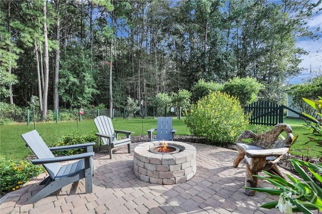 8 Gresham Lane, Savannah, GA 31419