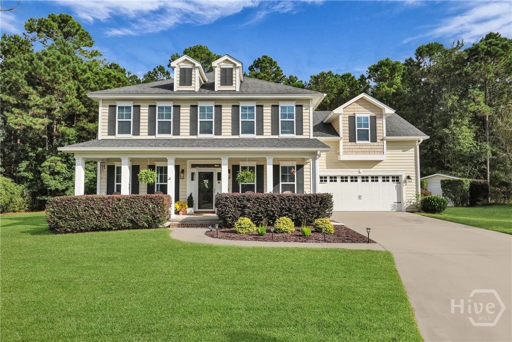 8 Gresham Lane, Savannah, GA 31419